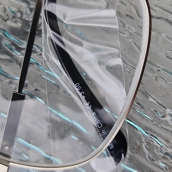 EyeKeeper Fashion Readers Silver +3.50 NWT X002MX00WR - Picture 3 of 5